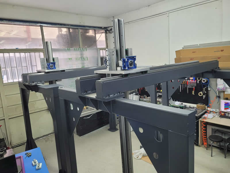 Kartezyen Robot ile Endüstriyel Robot Arasındaki Farklar Nelerdir?